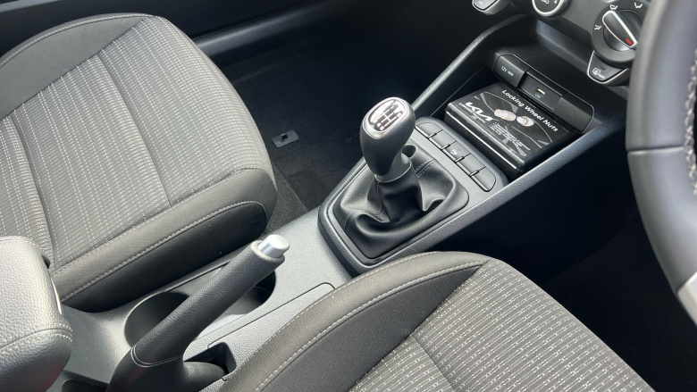 Kia Stonic 1.0T GDi 99 2 5dr Petrol Estate